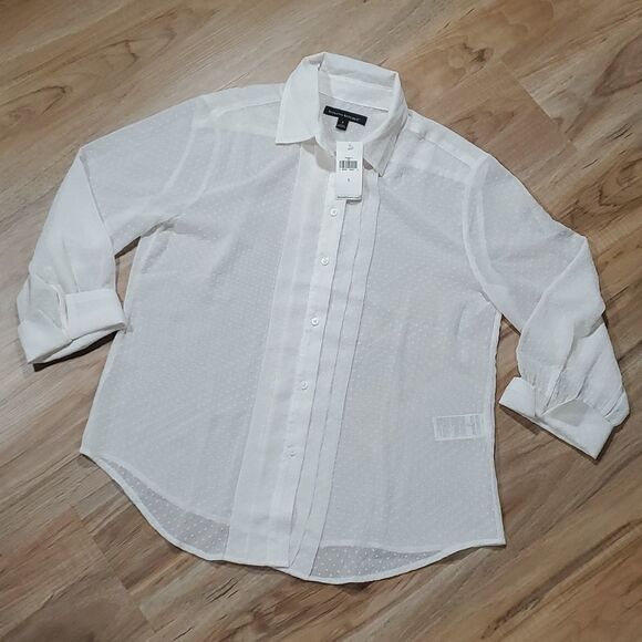 🔥NWT Banana Republic Cream Swiss Dotted Long Sleeve Top Small - Picture 2 of 11